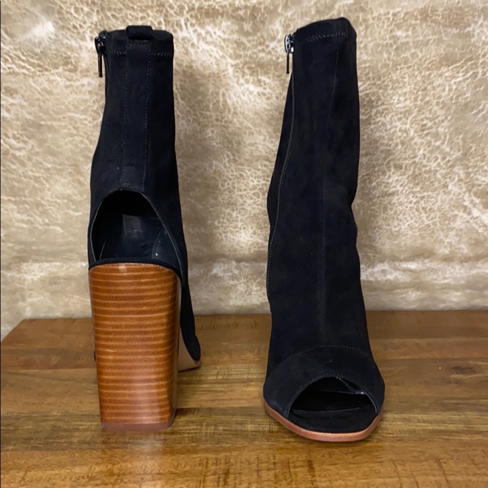 Black Suede “IBANIA” Aldo Chunky Heel Bootie - Picture 2 of 8